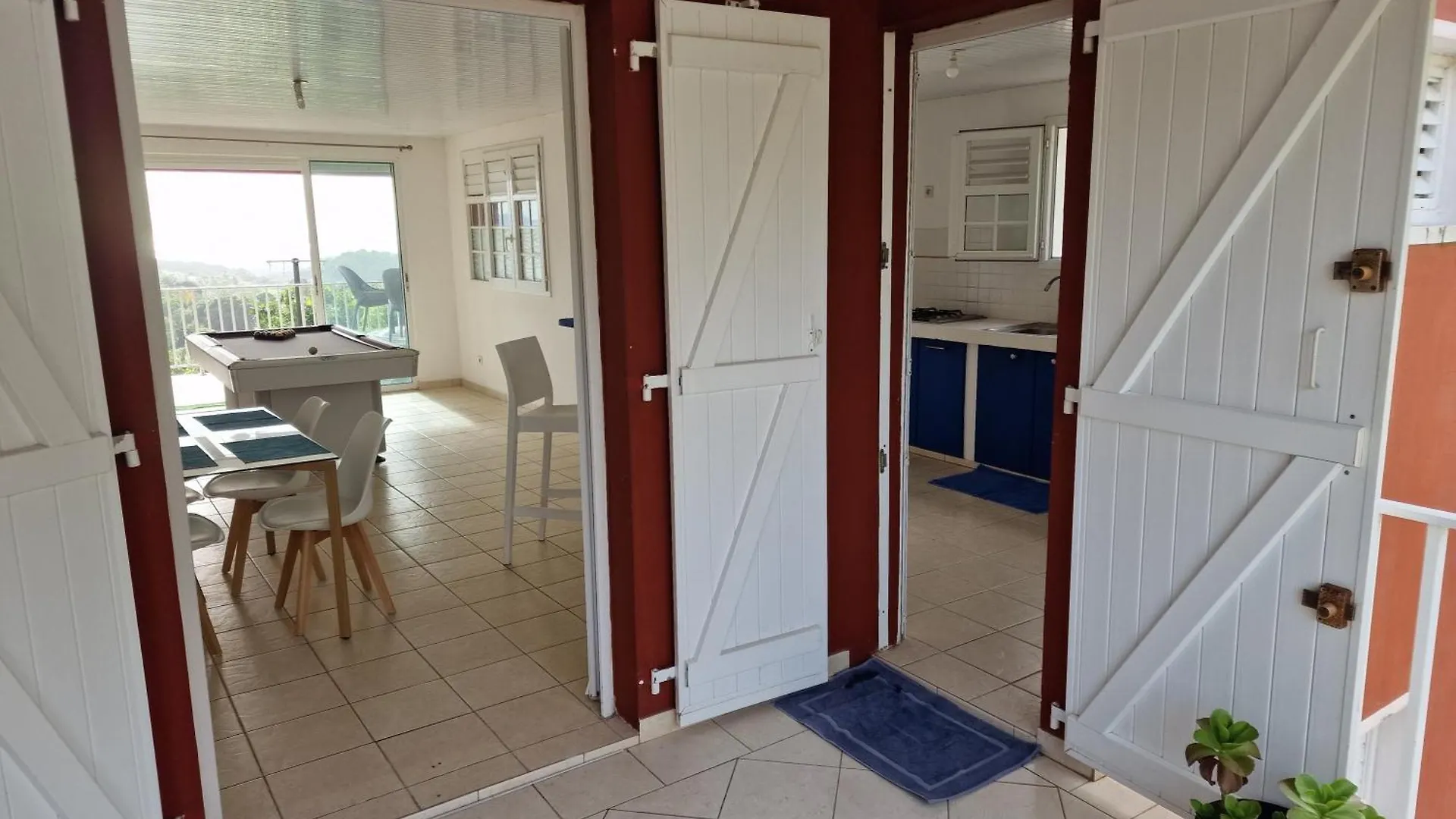 Harmony Appart Type Penthouse Avec Vue Imprenable Bois la Charles 0*,